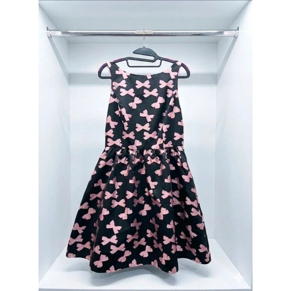 Jessica Simpson Black & Pink Bow Jacquard Dress - Size 8